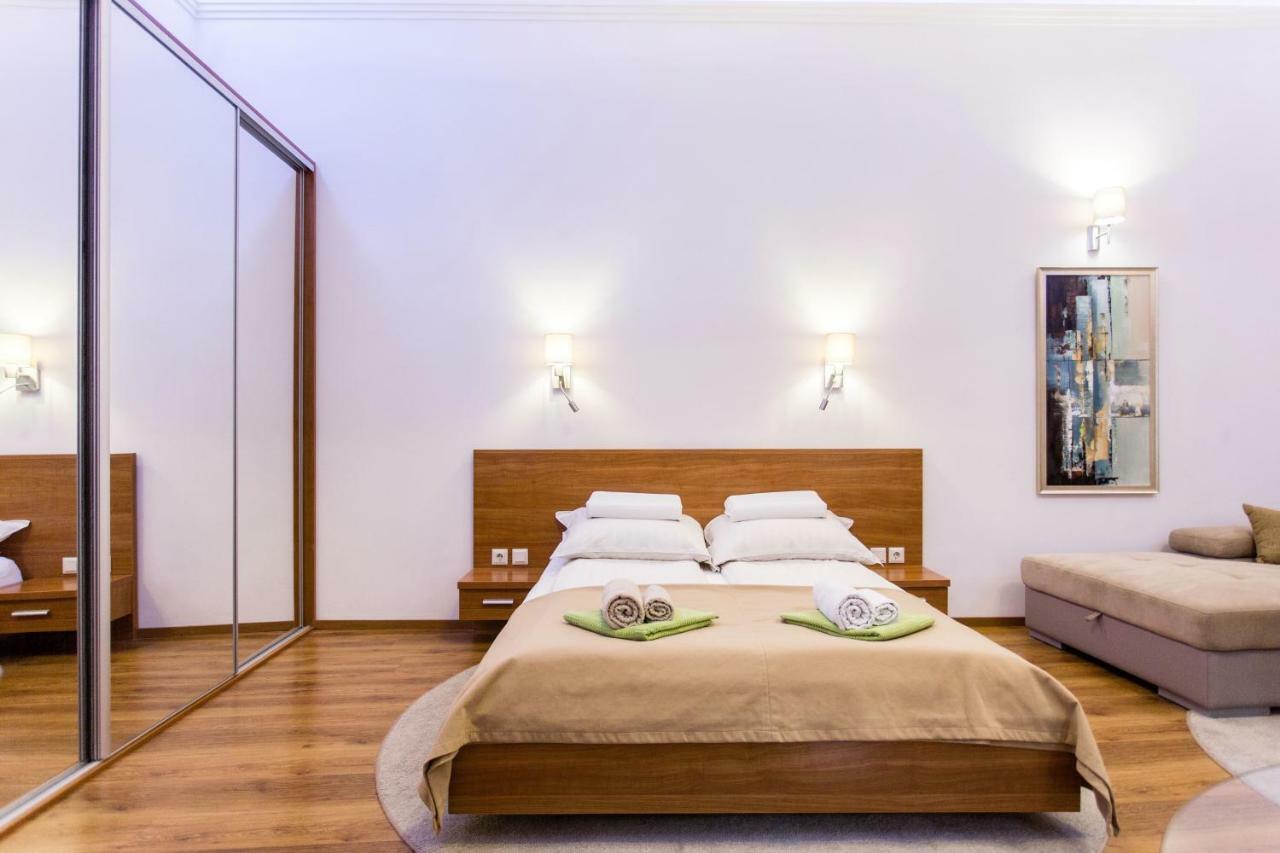 Downtown Design Flat Apartment Budapest Bagian luar foto