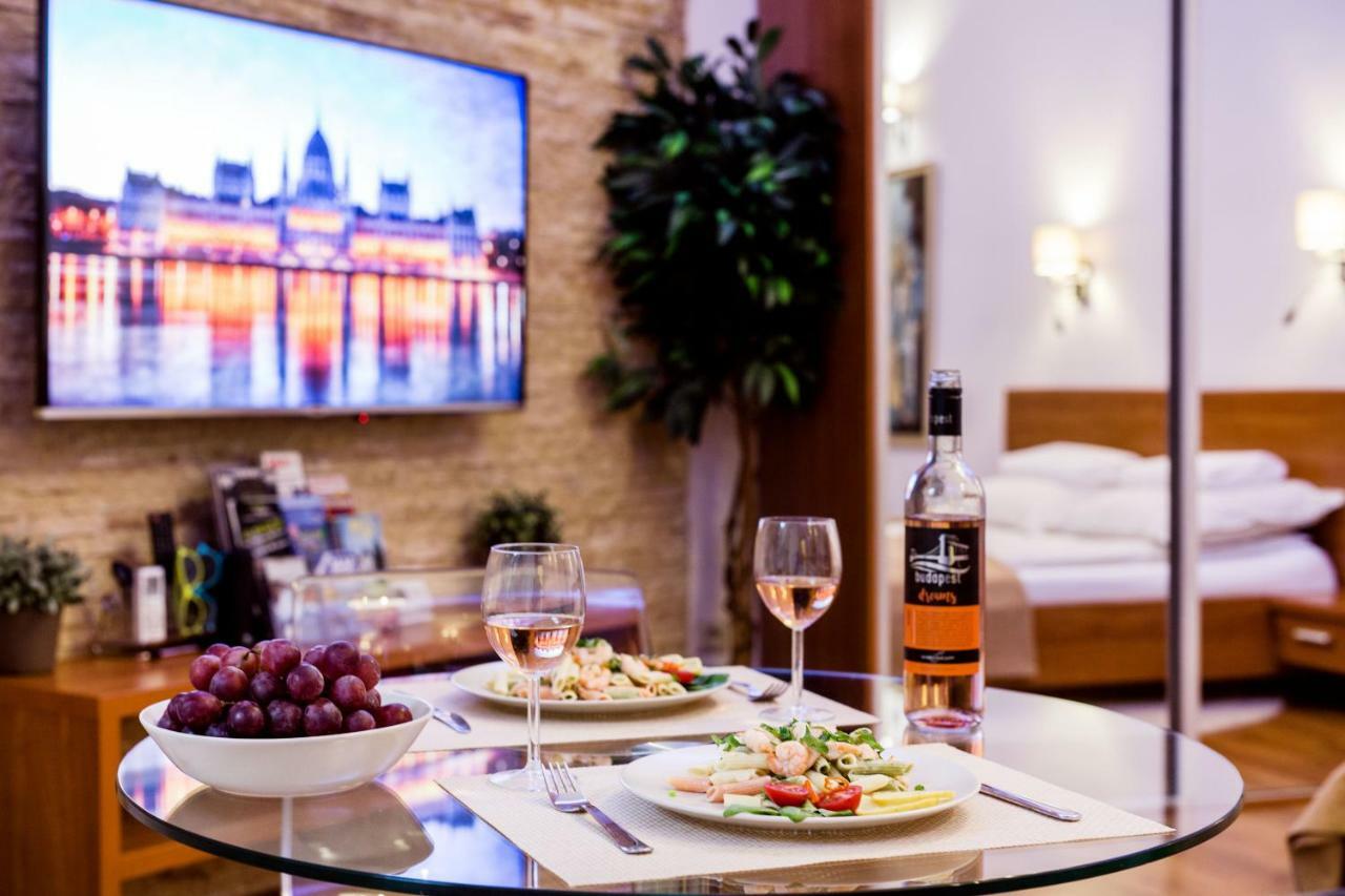 Downtown Design Flat Apartment Budapest Bagian luar foto